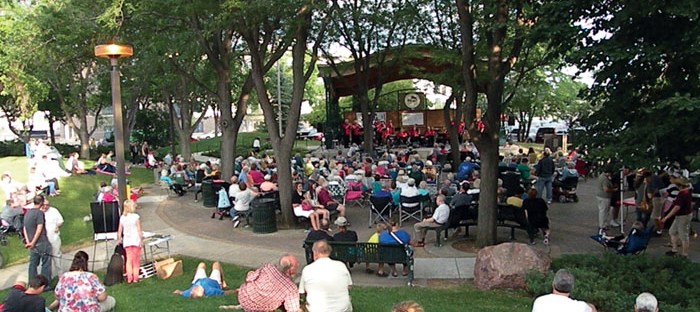 photo Bend in the River Art & Music Festival